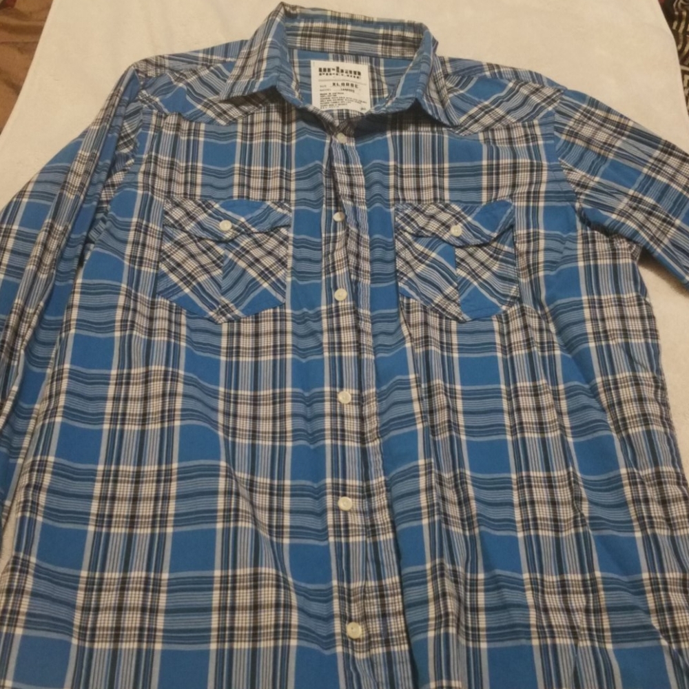 Long sleeve button up shirt